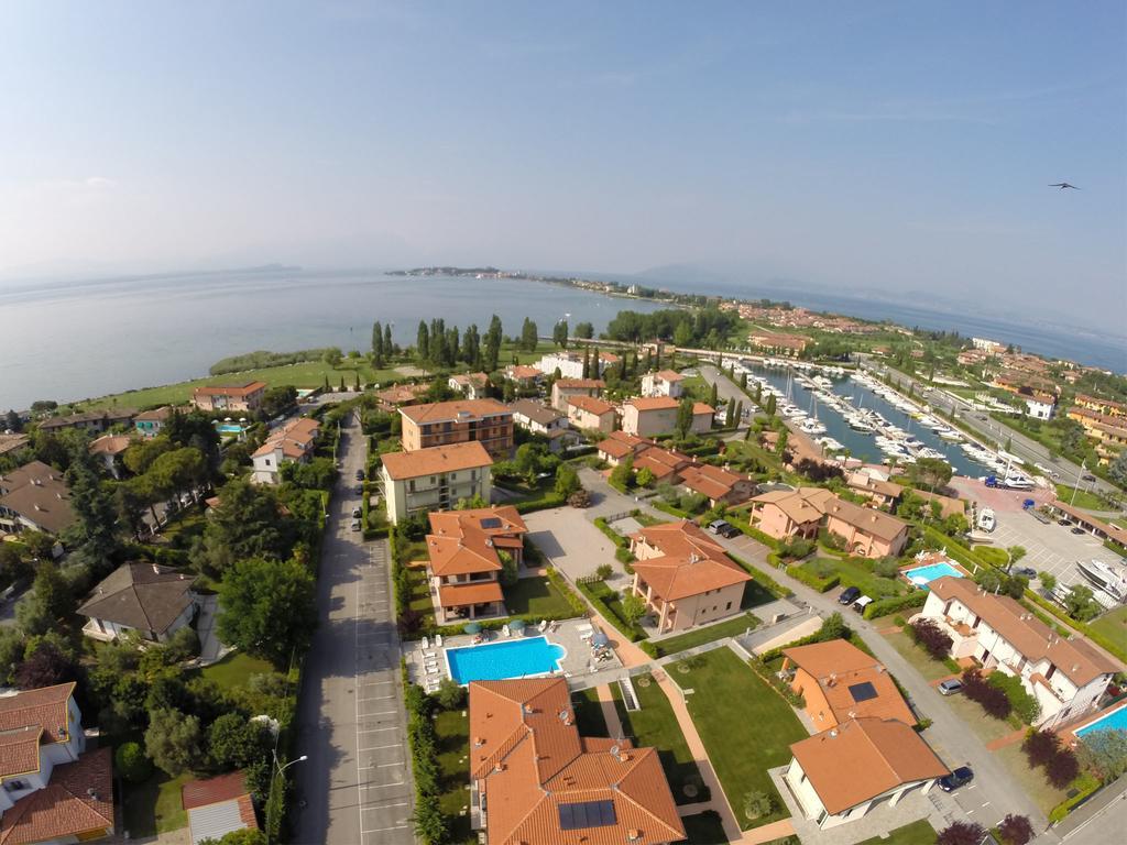 Bellasirmione Holiday Apartments Exterior photo